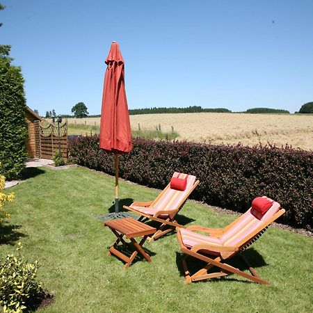 Cozy Holiday Home In Noville With Private Terrace Luzery Extérieur photo